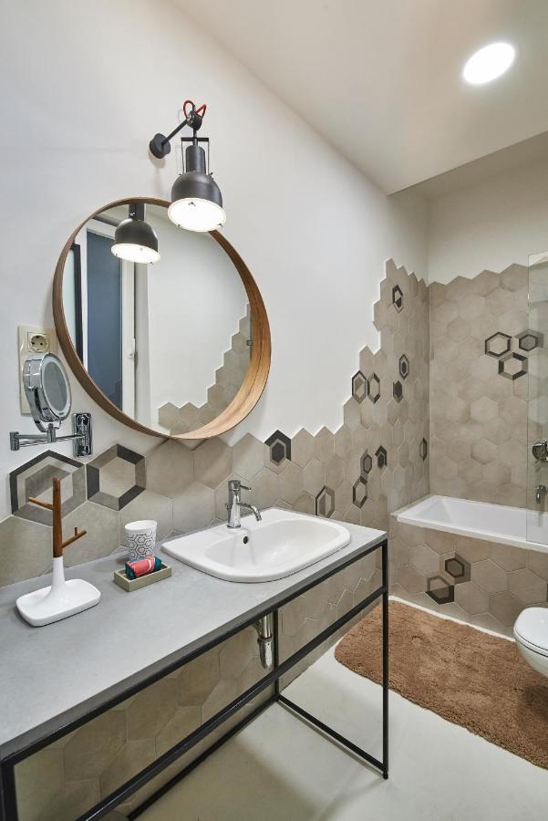 Orangehomes Unique Design 3 Bathrooms Flat Budapeste Exterior foto